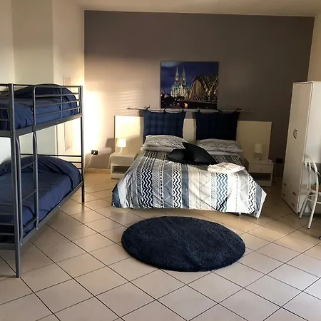 Nancy Hotel *